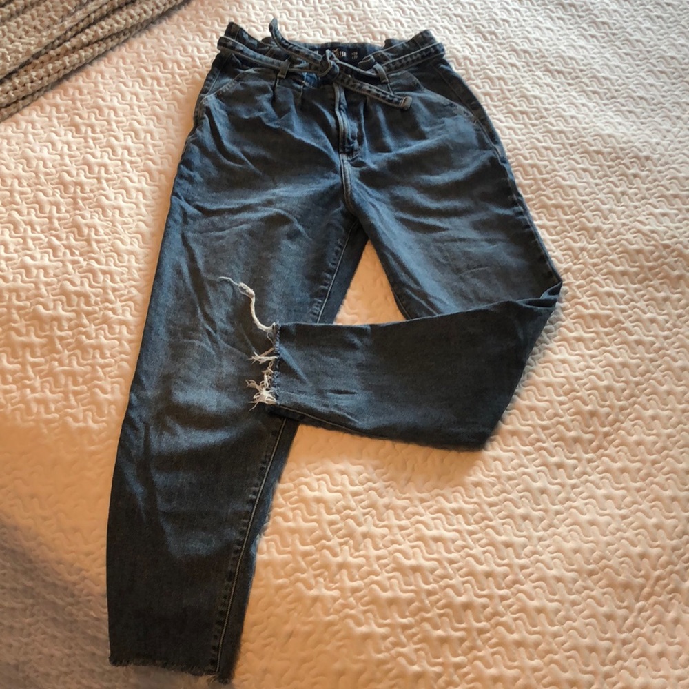 Hollister ultra high rise mom jeans